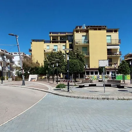 Pomposa Premium Lite Frontemare Апартаменты Лидо-ди-Помпоза